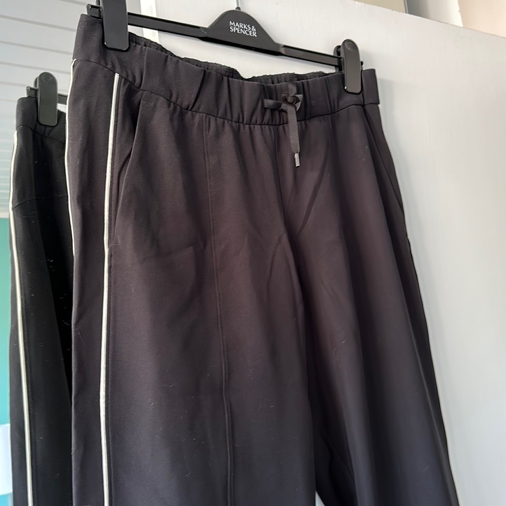 Lululemon drawstring pants
